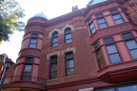 Georgia Realty S Inc Home For In Washington Totally Renovated Within The Past 5 Years Fitzpatrick Hotel Is Located On Downtown Square Of Historic Washington Georgia Referred To By Many As