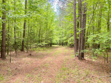 900 Acres